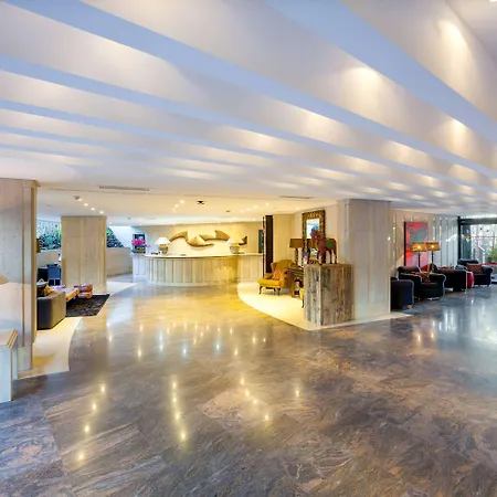 Sol Barbacan Lägenhetshotell 4*