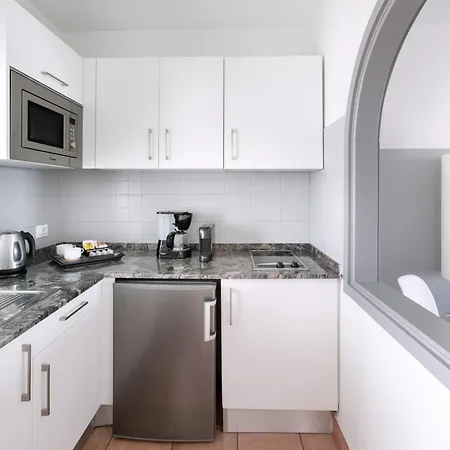 Sol Barbacan Apartmanhotel